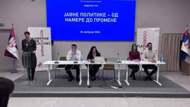 Održan okrugli sto „JAVNE POLITIKE – OD NAMERE DO PROMENE“ u Kući eUprave Održan okrugli sto „JAVNE POLITIKE – OD NAMERE DO PROMENE“ u Kući eUprave