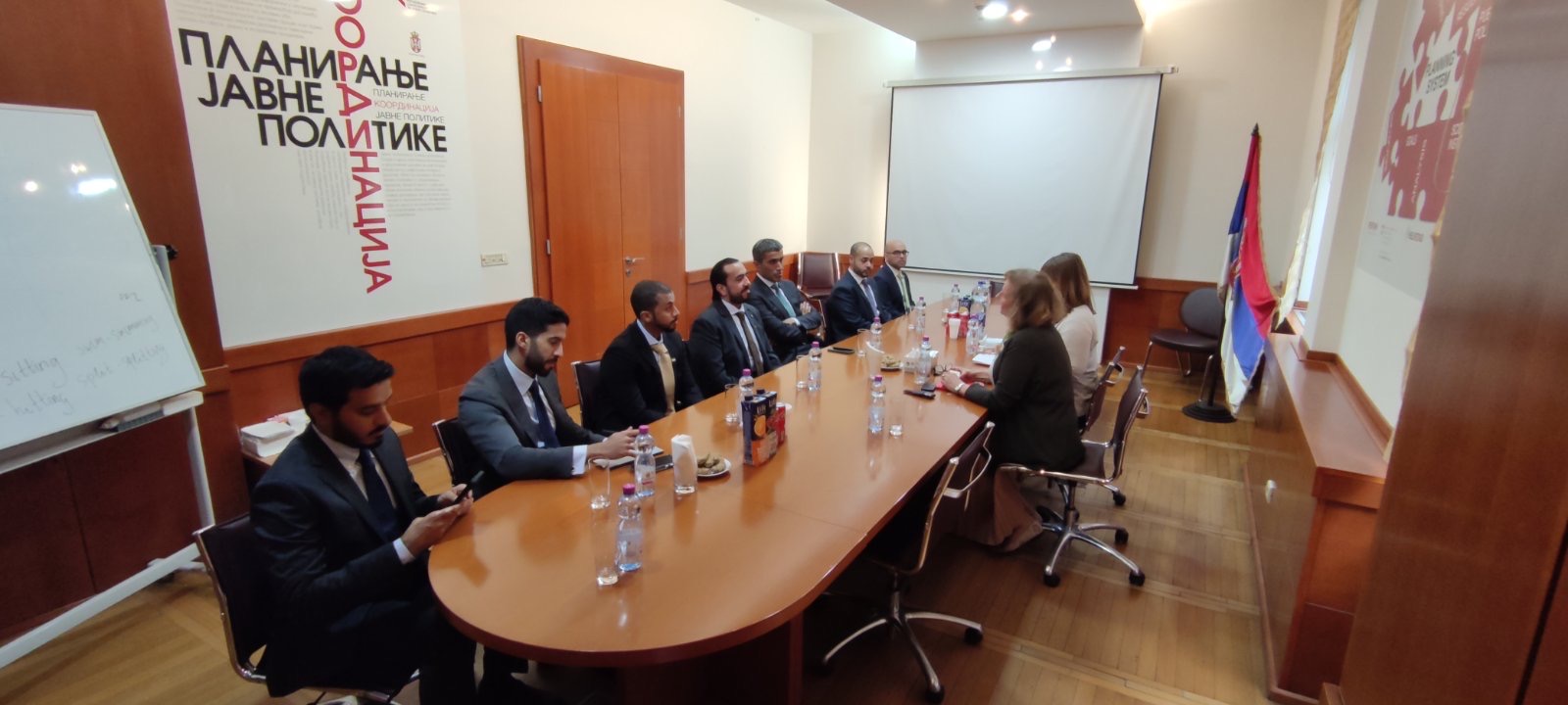 POSETA DELEGACIJE IZVRŠNOG SAVETA EMIRATA DUBAI REPUBLIČKOM SEKRETARIJATU ZA JAVNE POLITIKE